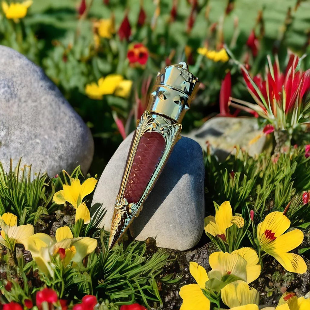 The Queen Lip Oil